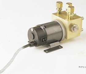 Bild på RPU80 Reversibel pump