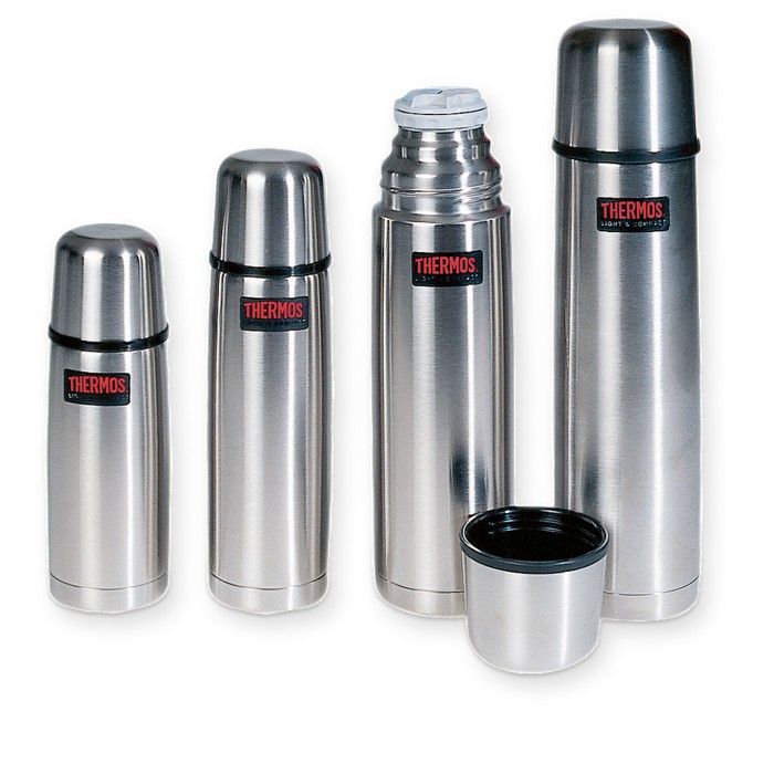 Thermos light hot sale & compact